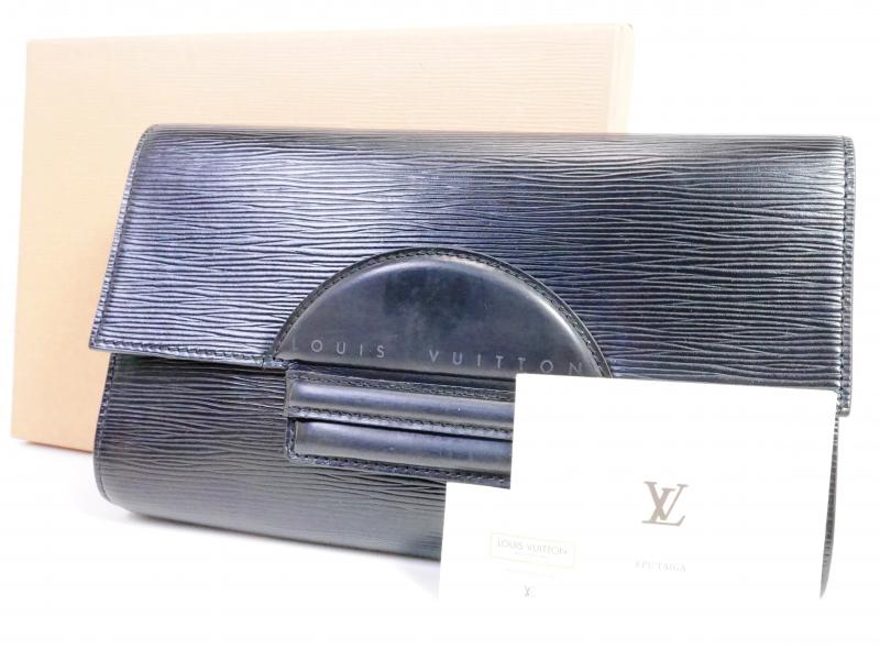 Louis Vuitton Vintage Louis Vuitton Trapeze GM Black Epi Leather