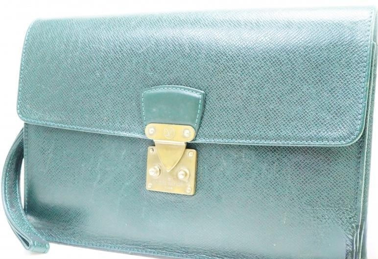 Louis Vuitton, Bags, Louis Vuitton Pochette Clutch Bag Green Taiga  Leather