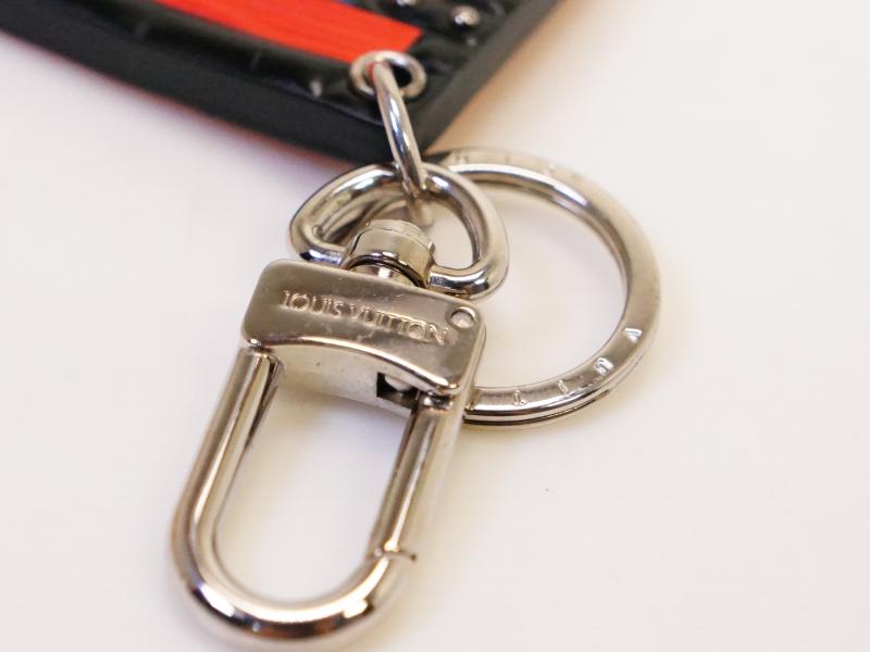 Authentic Pre-owned Louis Vuitton Epi Red Bag Charm Petite Malle Trunk Bag Key Ring M00005 210796
