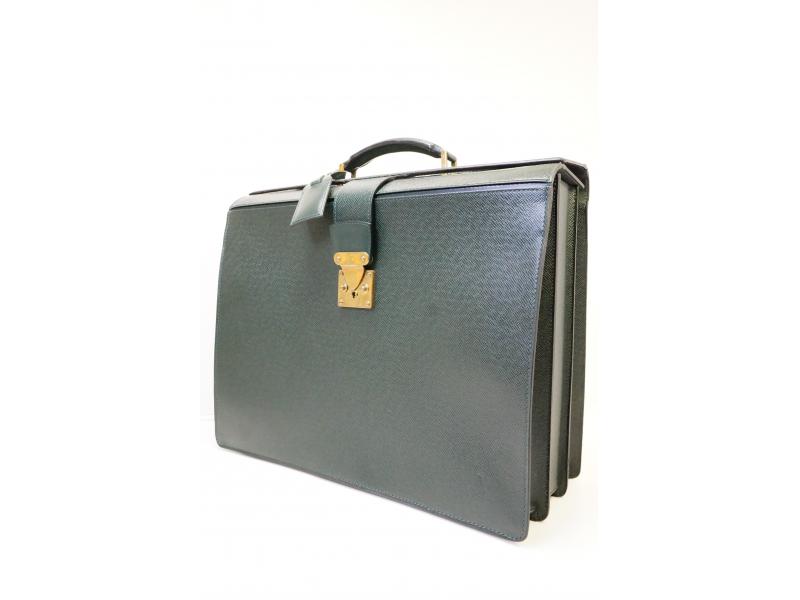 Louis Vuitton Vintage - Taiga Moskova Briefcase - Dark Gray