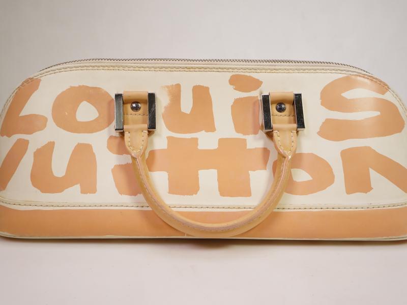 Authentic Pre-owned Louis Vuitton Graffiti Beige & White Alma Horizontal Hand Tote Bag M92176 230313