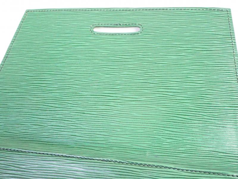 Authentic Pre-owned Louis Vuitton Epi Borneo Green Pochette Iena 28 Clutch Bag M52726 191699