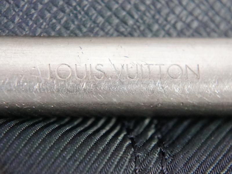 Authentic Pre-owned Louis Vuitton Taiga Ardoise Black Viktor Messenger Crossbody Bag M30142 191794