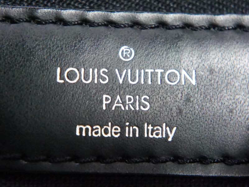 Authentic Pre-owned Louis Vuitton Taiga Ardoise Black Viktor Messenger Crossbody Bag M30142 191794