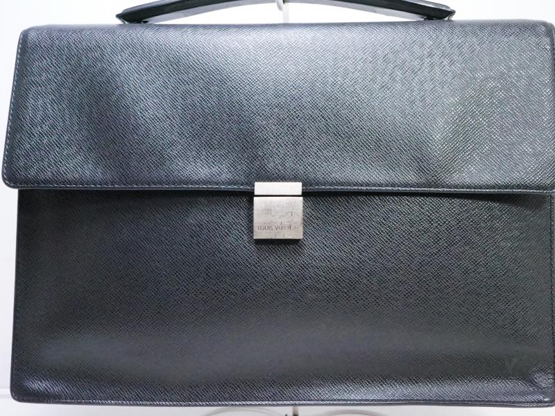 Authentic Pre-owned Louis Vuitton Taiga Ardoise Black Porte-documents Angara Briefcase M30772 190436