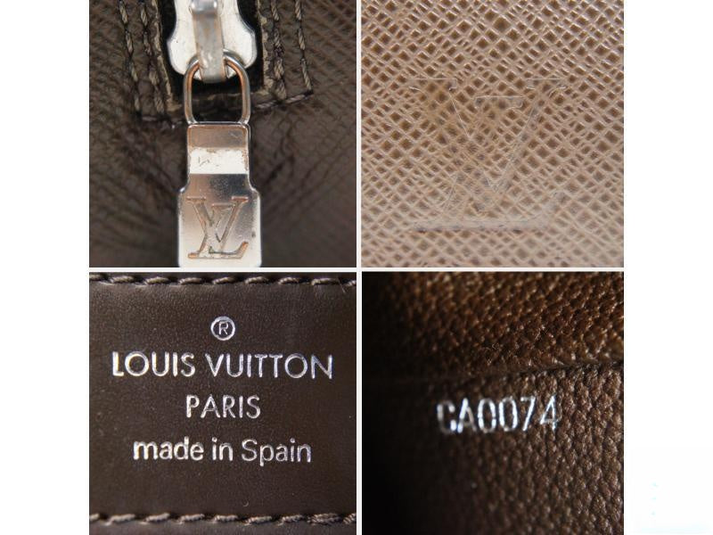 Authentic Pre-owned Louis Vuitton Taiga Grizzli Grizzly Trousse Toilette Gm Clutch Bag Pouch M30218