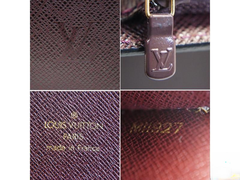 Authentic Pre-owned Louis Vuitton Taiga Acajou Pilot Case Oural Document Case M30026 181657