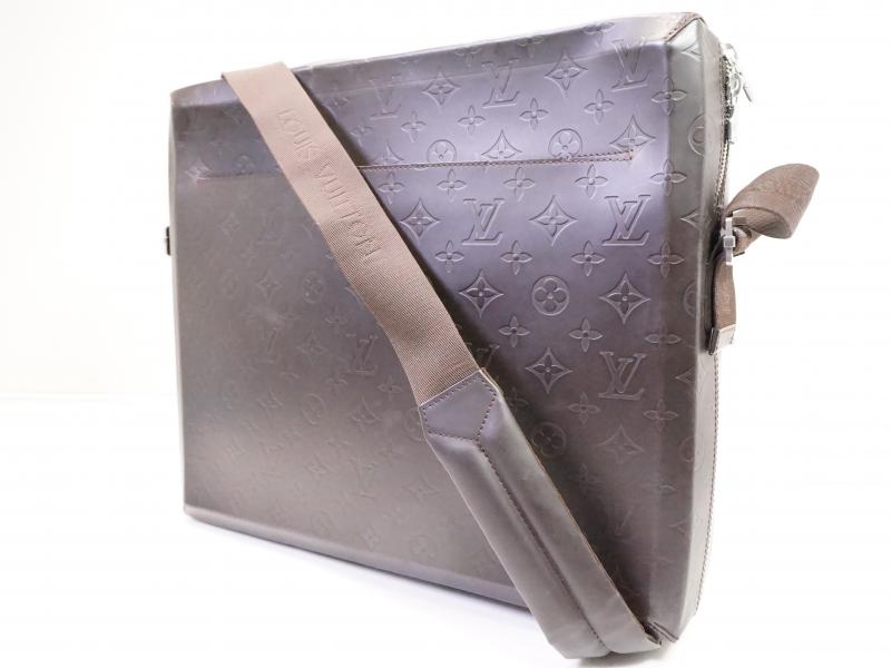 Authentic Pre-owned Louis Vuitton LV Monogram Glace Steve Messenger Crossbody Bag M46530 210030